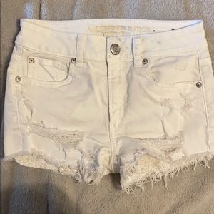 American eagle white shorts